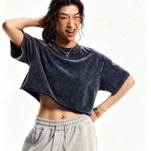 250G Vintage Washed Cropped Tee – Women’s Round Neck Distressed Top